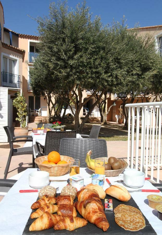 Hotel Le Leukos Льокат Екстериор снимка